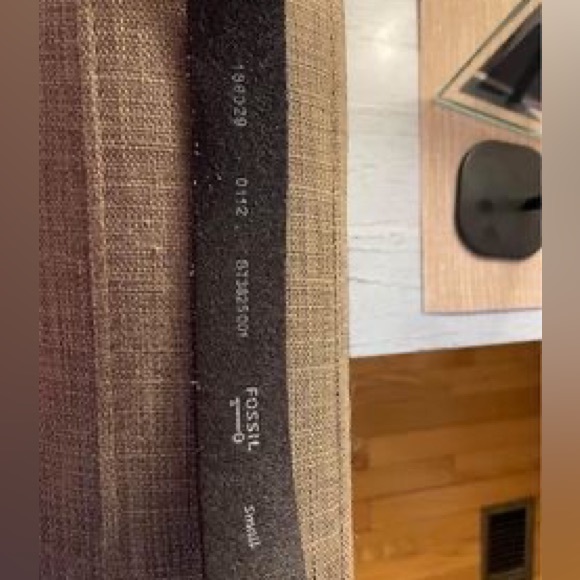 Fossil leather belt - Picture 2 of 3